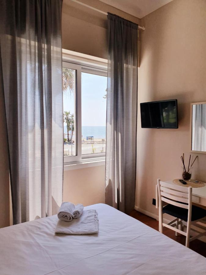 Hotel Vela Bianca H&R Diano Marina Exterior foto
